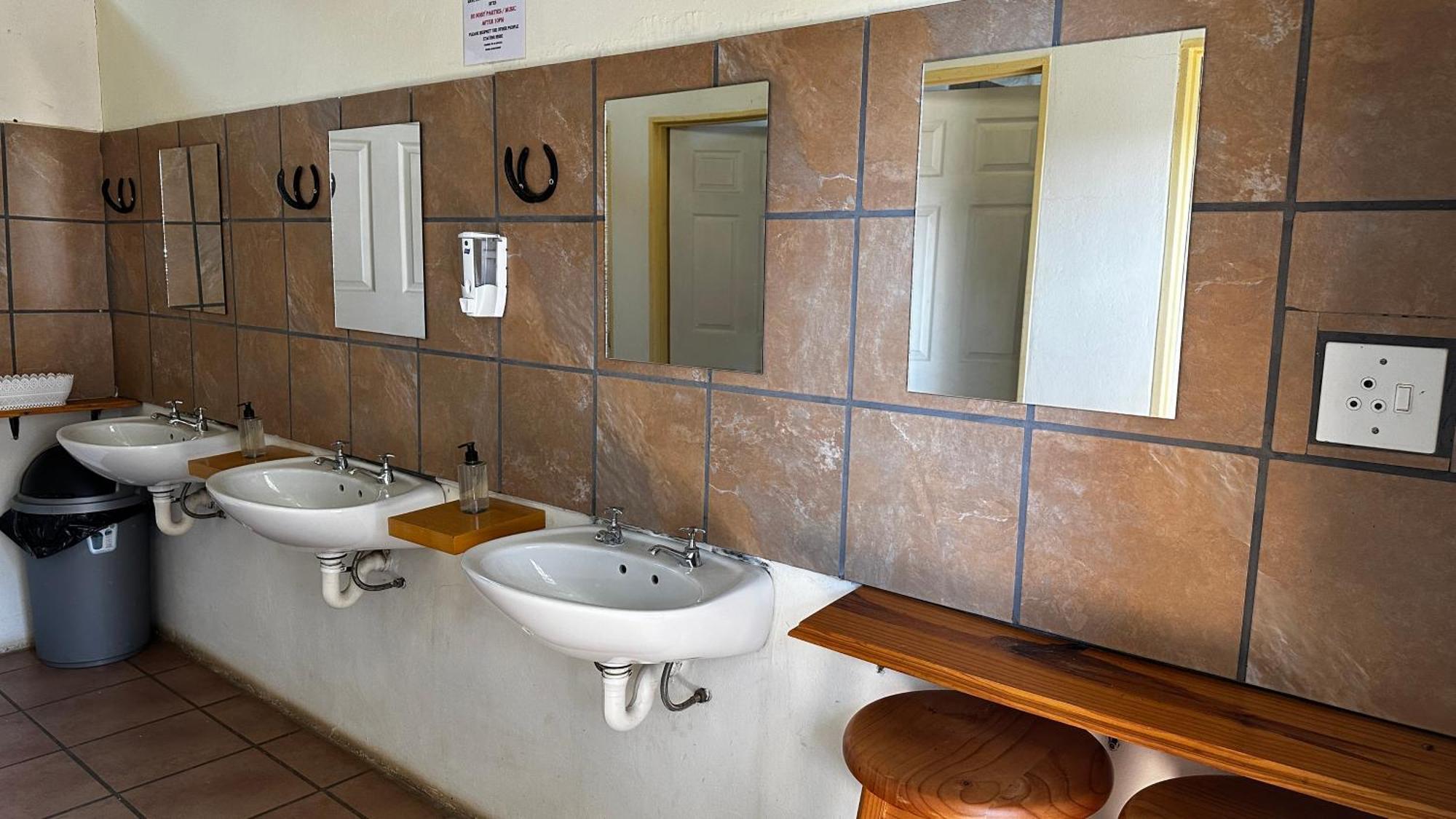 Rusplaas Guest Farm Hotel Fouriesburg Bilik gambar